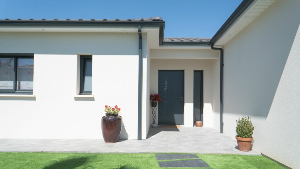 Maisons Bati Sud, constructeur de maisons en Gironde - Photo réalisation de maison contemporaine en forme de H